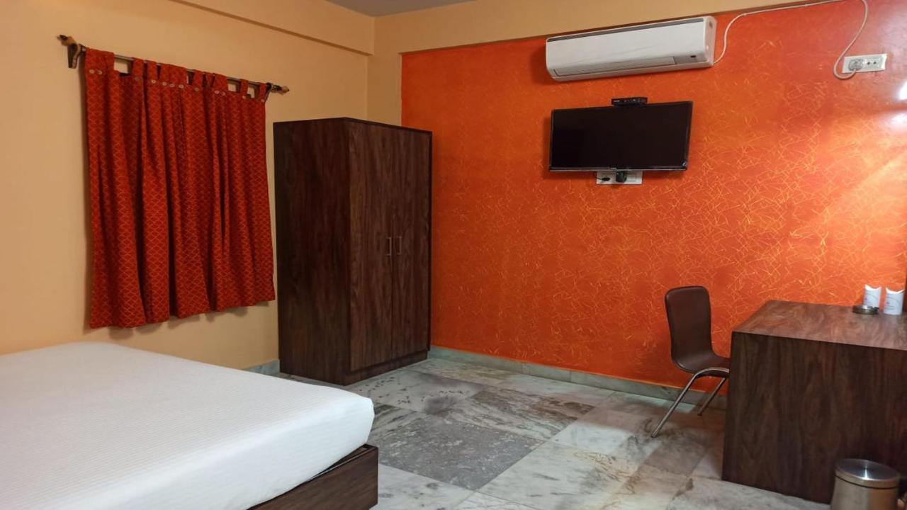 Hotel Aloka Residency Calcutta  Esterno foto