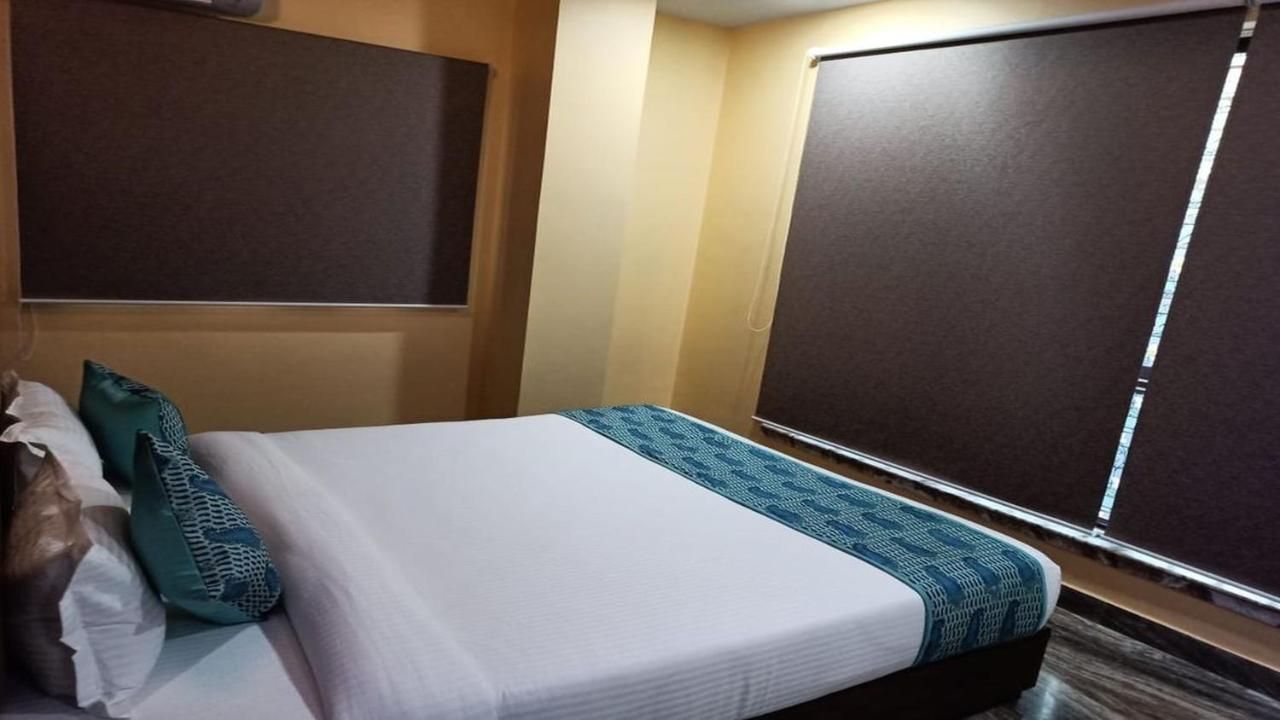 Hotel Aloka Residency Calcutta  Esterno foto